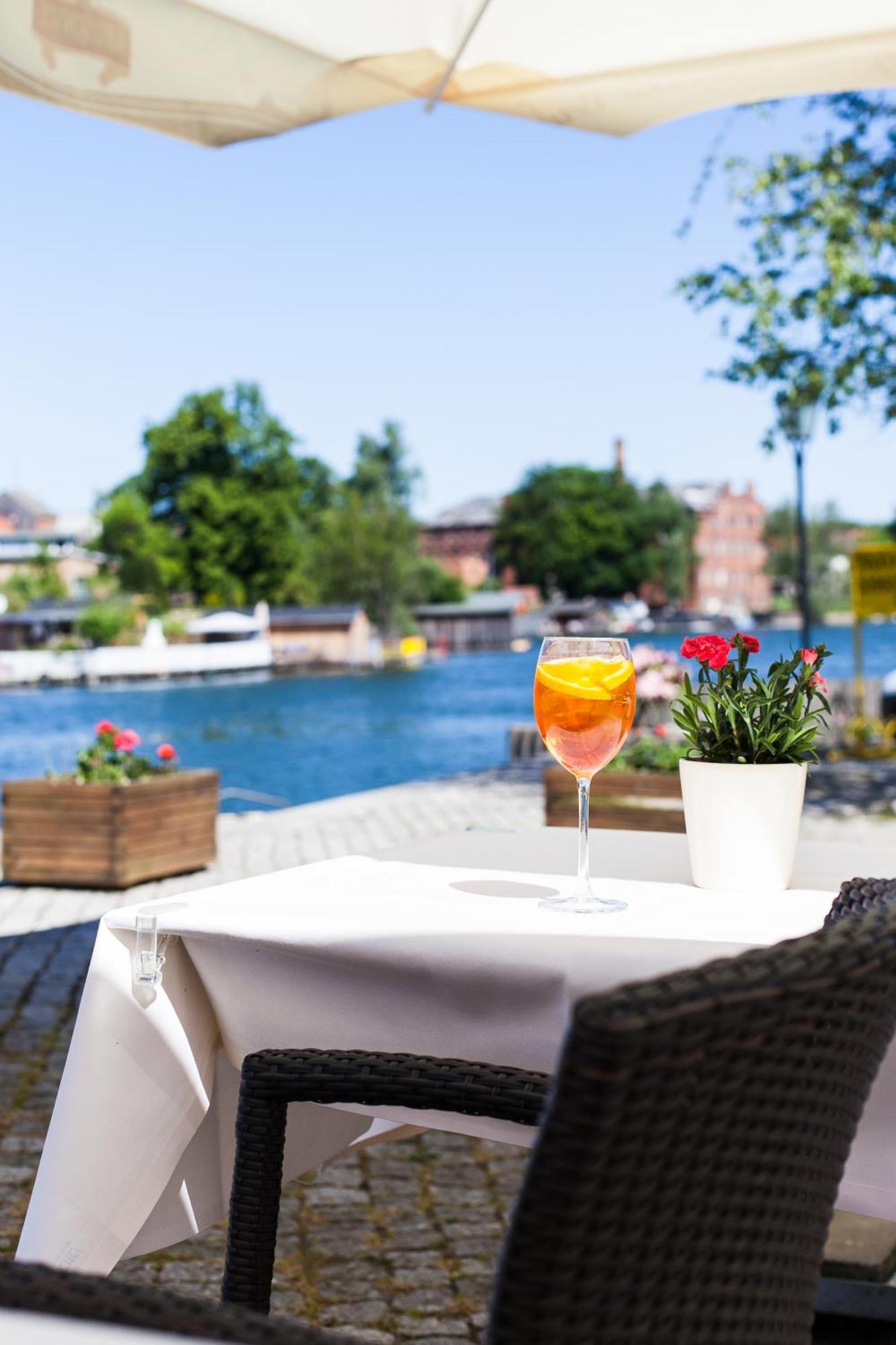 Der Insulaner - Hotel & Restaurant Malchow  Buitenkant foto