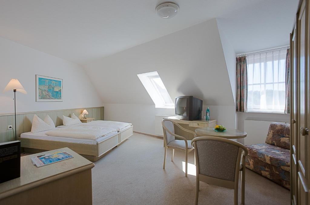 Der Insulaner - Hotel & Restaurant Malchow  Kamer foto